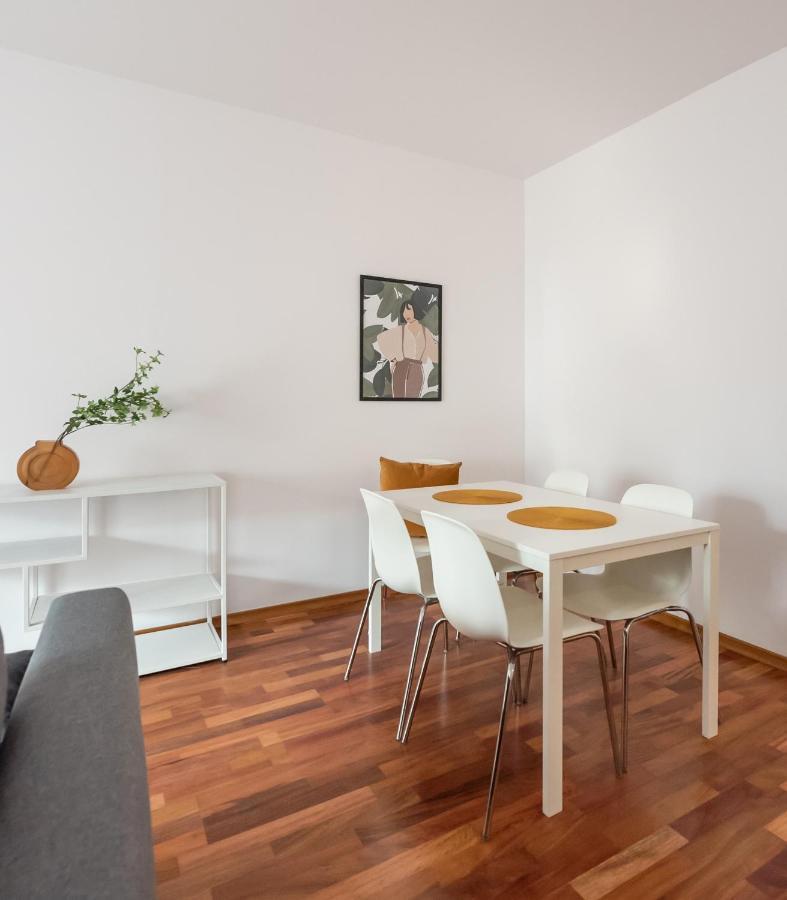 Wola Sunshine Apartment Free Parking 华沙 外观 照片