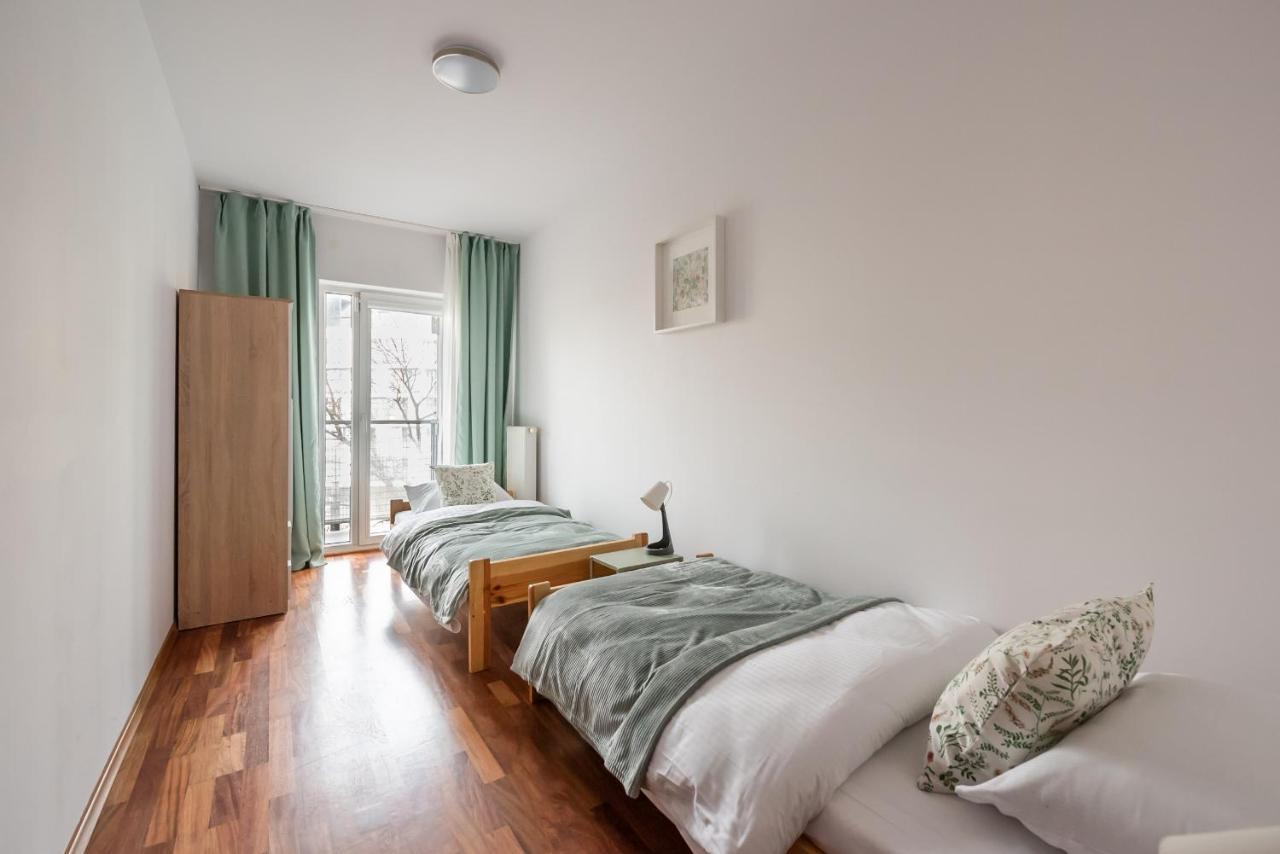 Wola Sunshine Apartment Free Parking 华沙 外观 照片